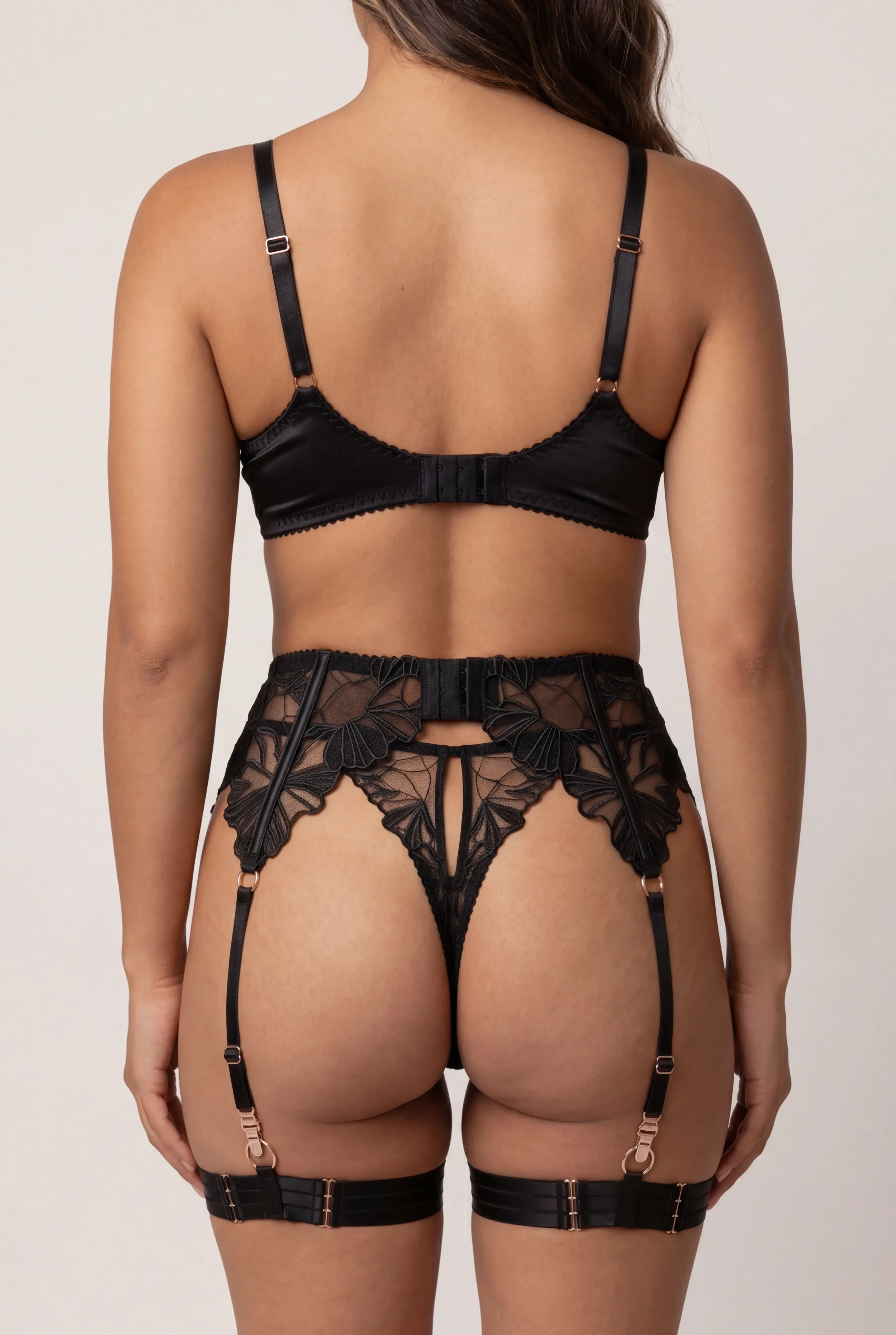 Women's lingerie set four pieces with thigh bands and gloves - FLAME Black  - Image 2